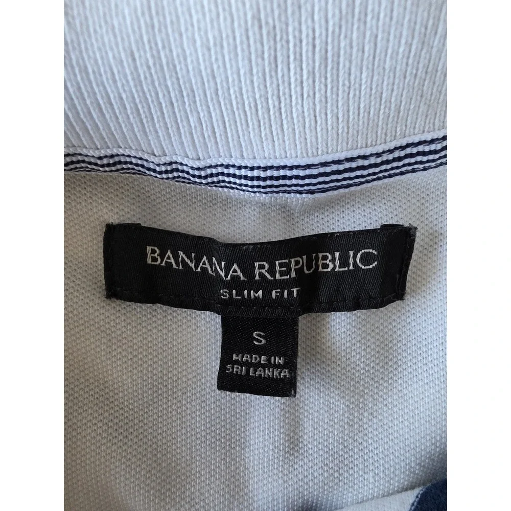 Banana Republic brand banana